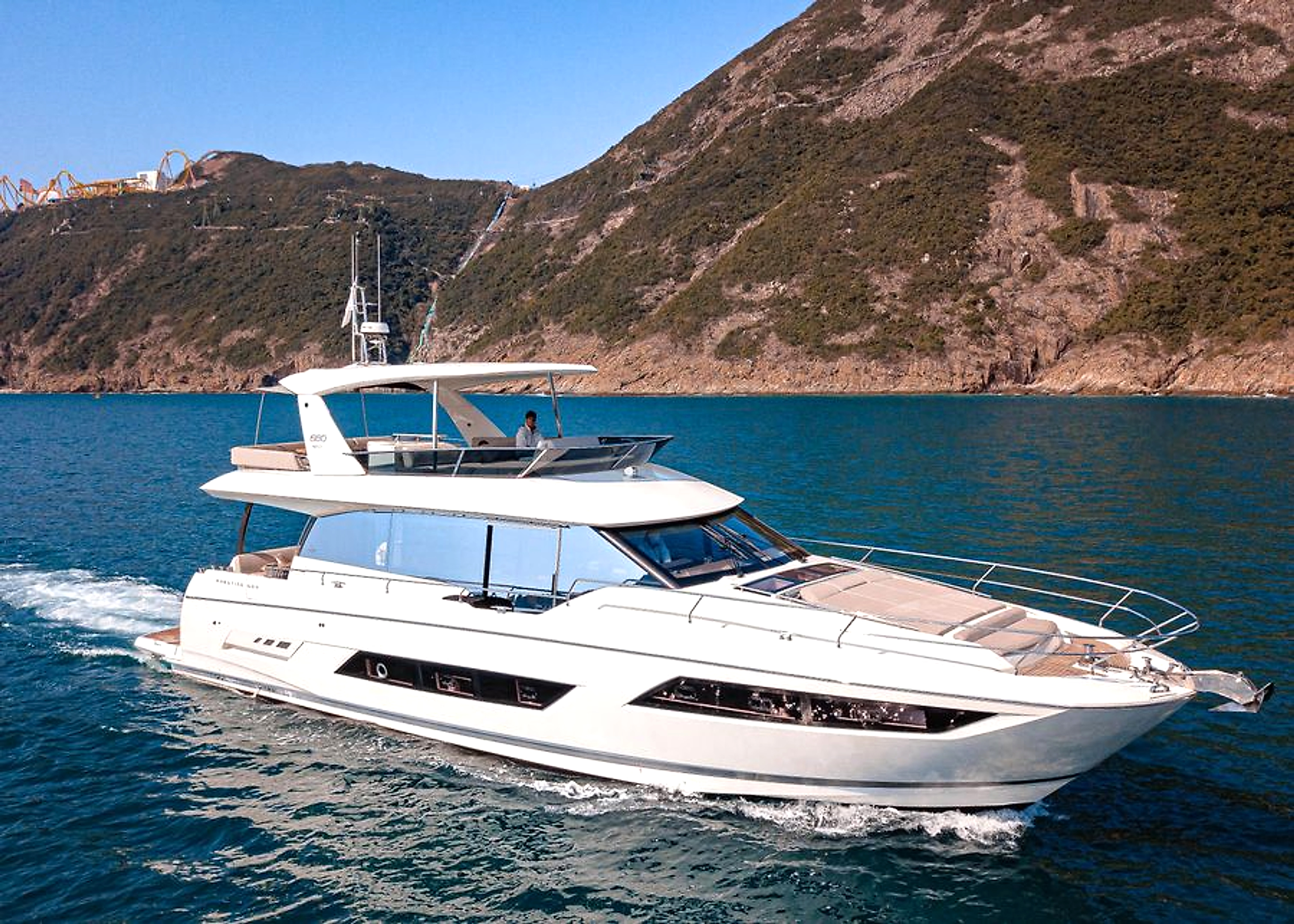 2020 Prestige 680 Flybridge en venta (photo 1)