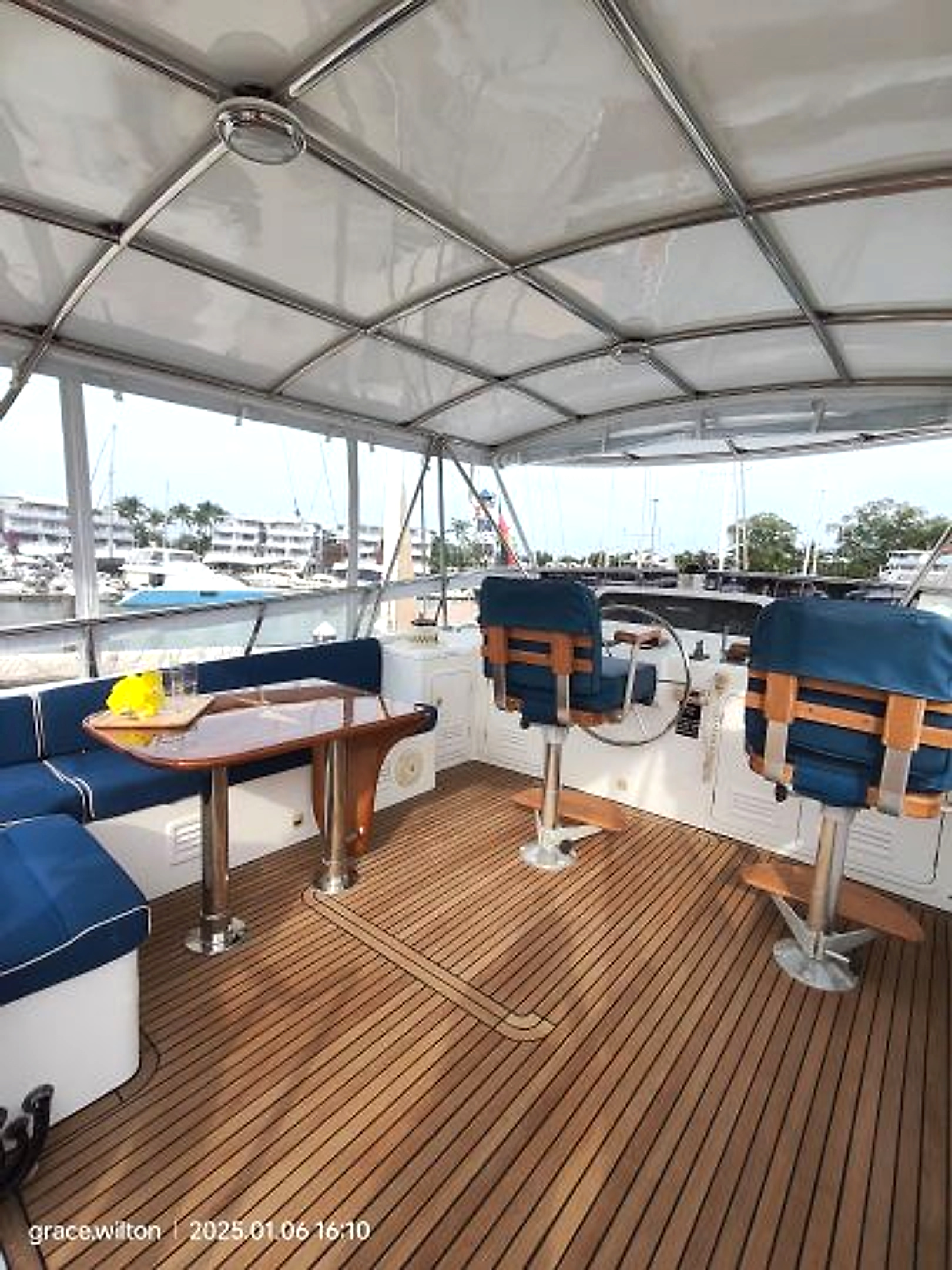 2005 Selene Ocean Trawler à vendre (photo 19)