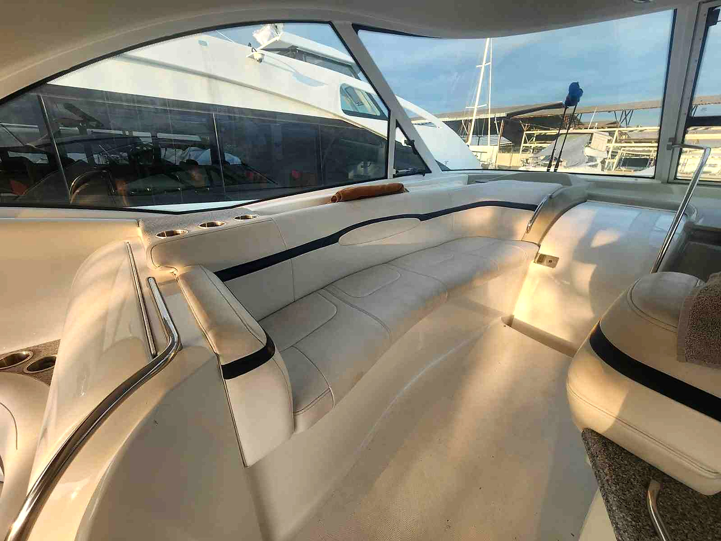 2011 Formula 46 à vendre (photo 4)