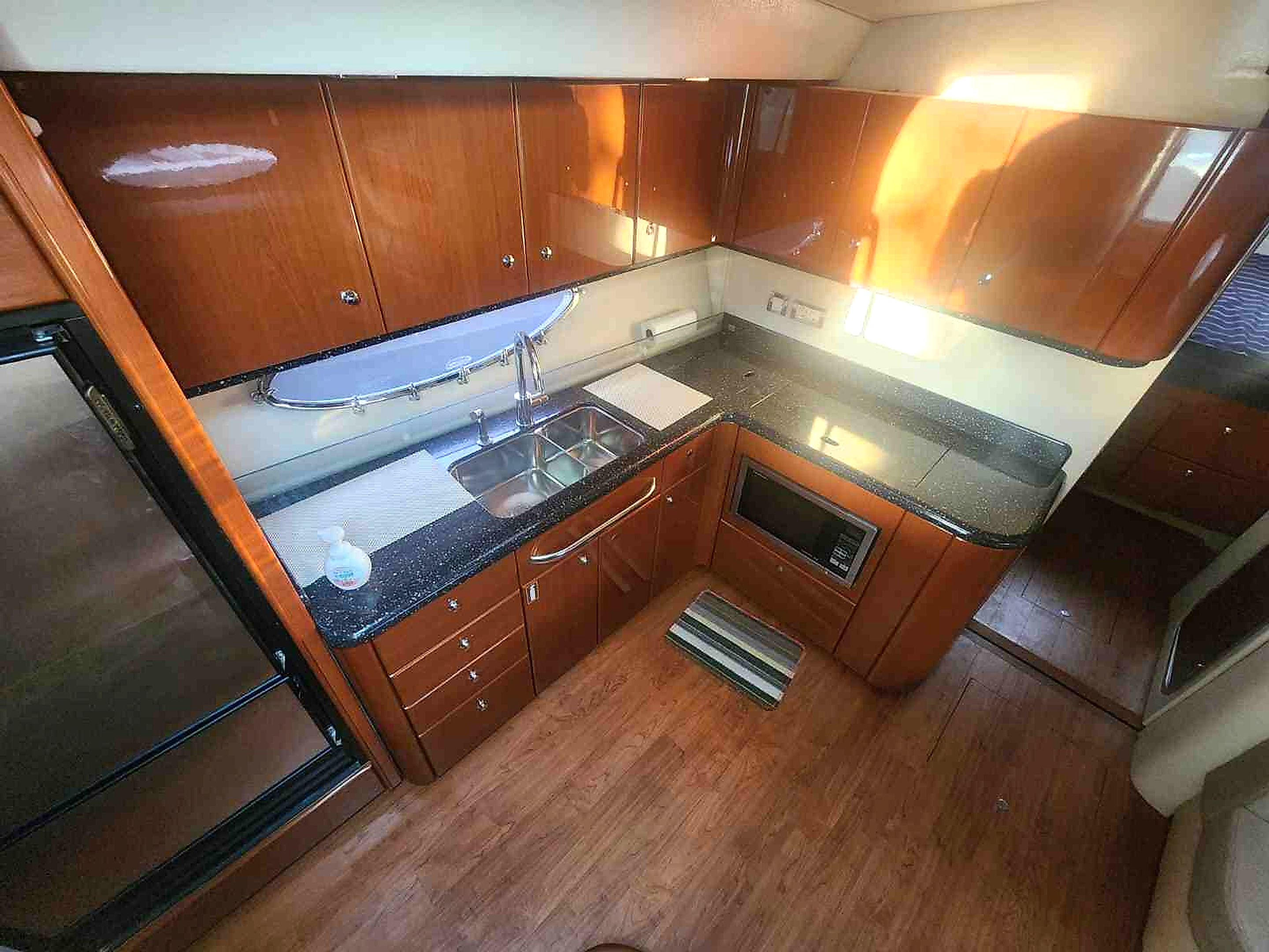 2011 Formula 46 à vendre (photo 10)