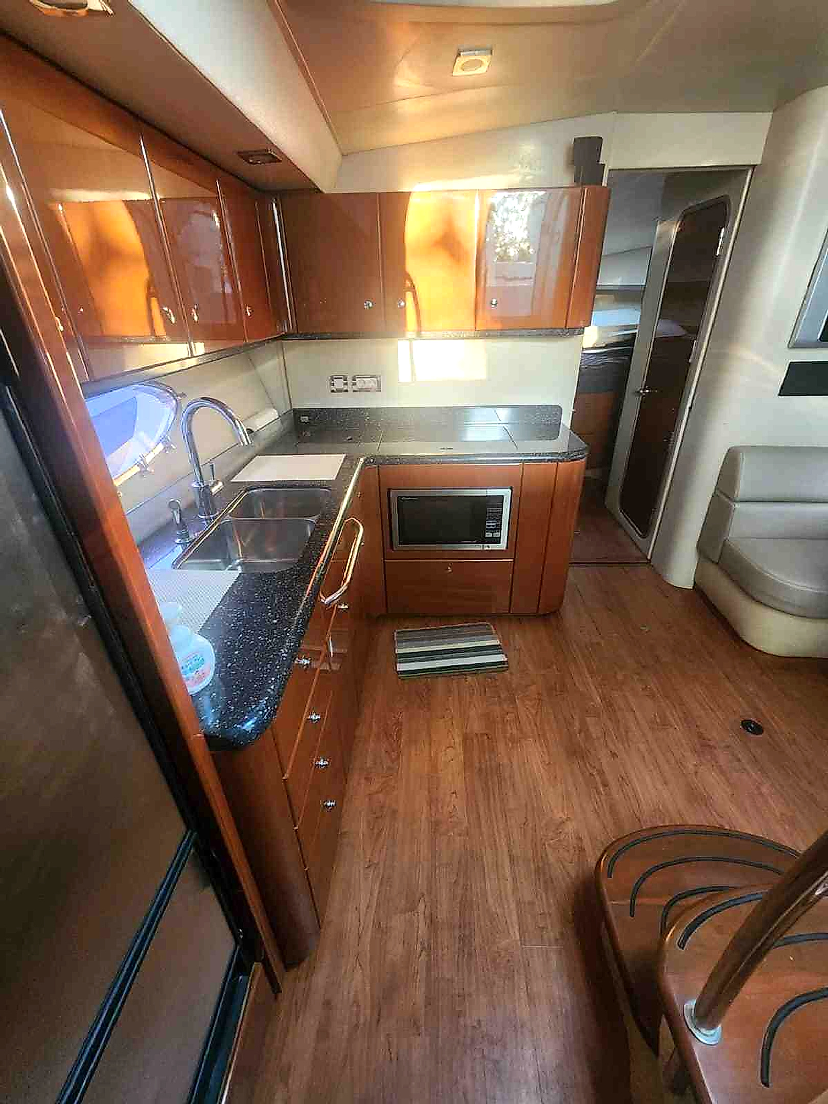 2011 Formula 46 à vendre (photo 12)
