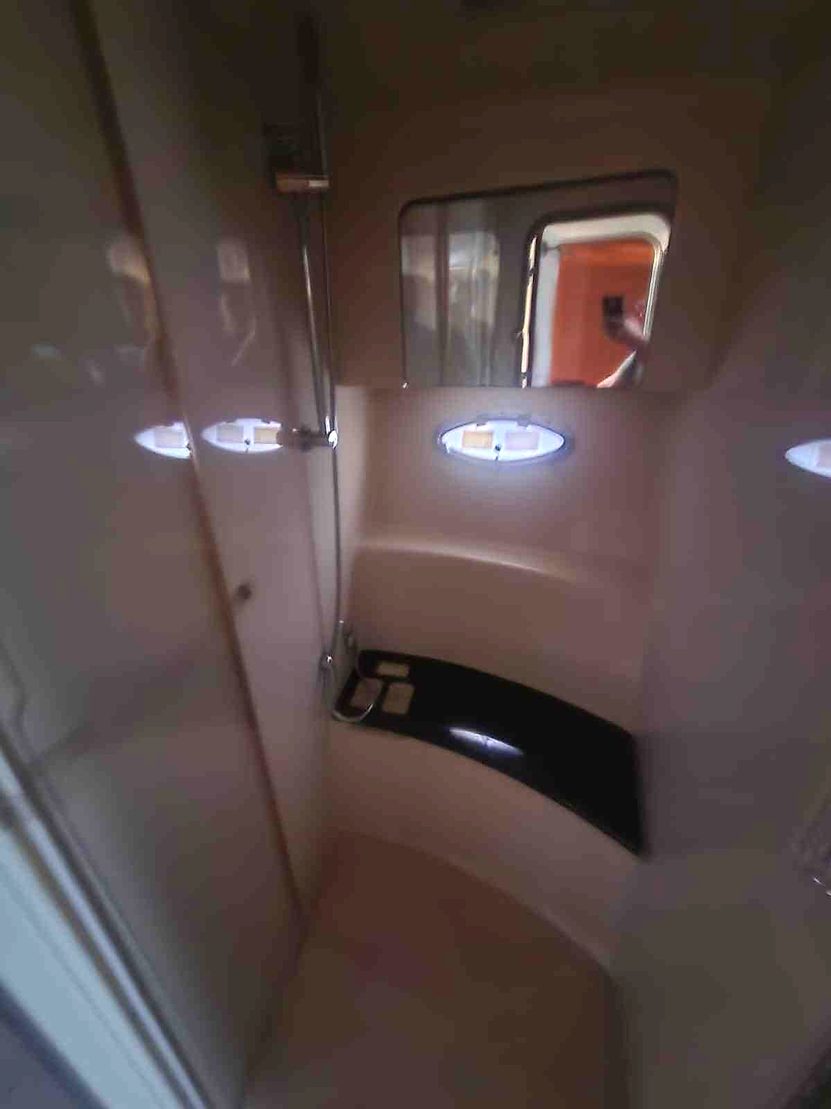 2011 Formula 46 à vendre (photo 13)