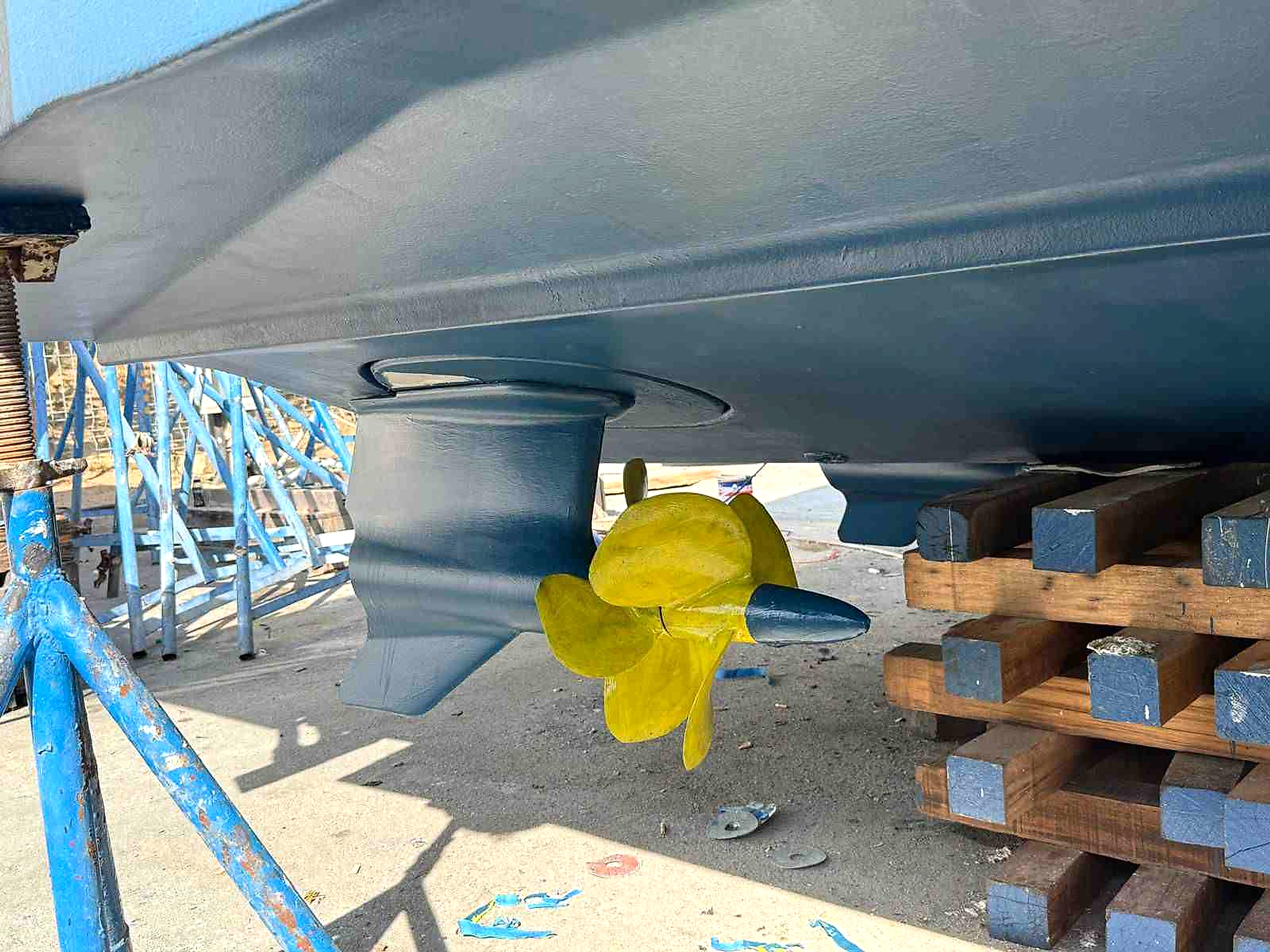 2011 Formula 46 à vendre (photo 35)