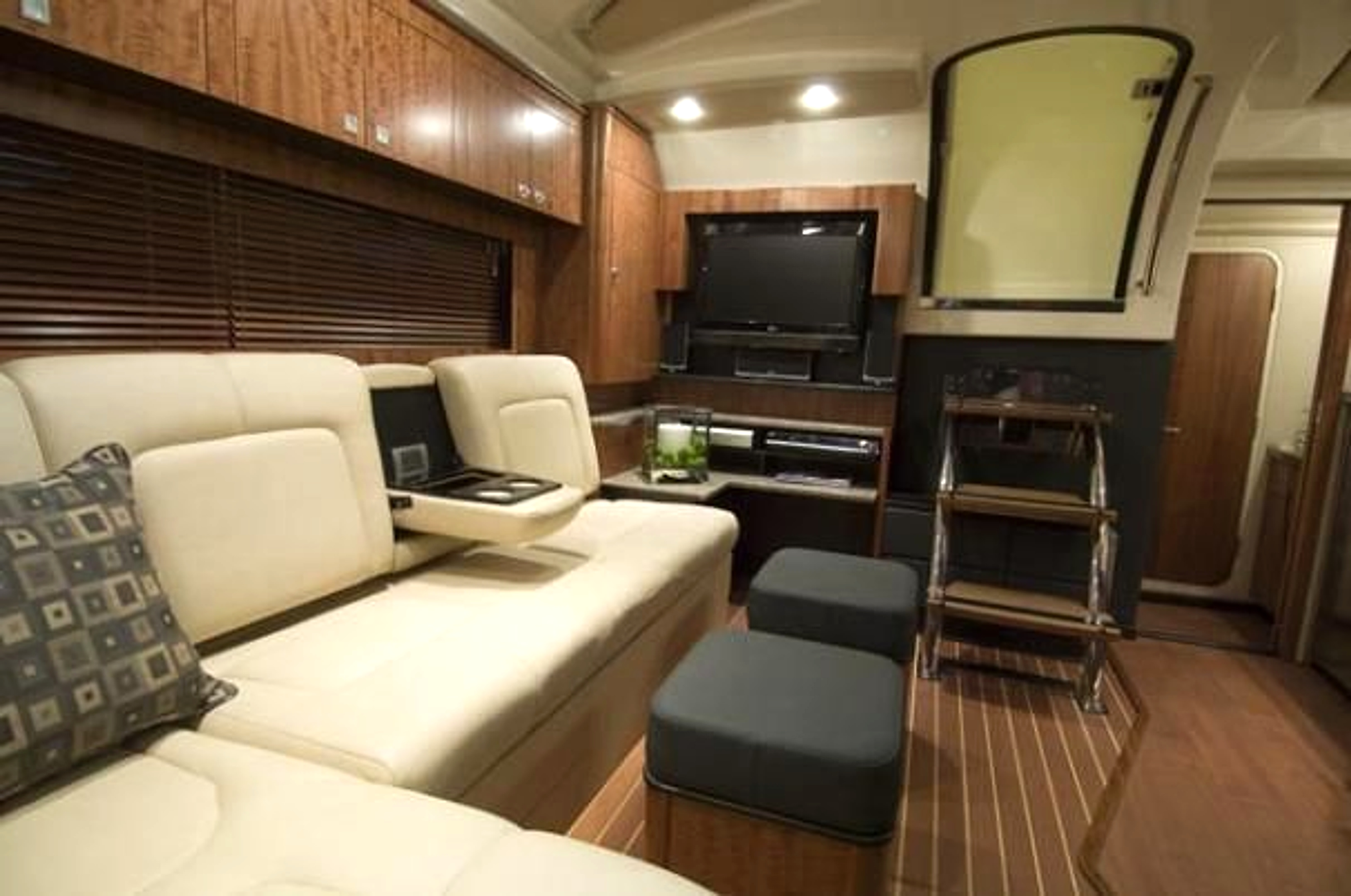 2012 Monterey 415 for sale (photo 21)