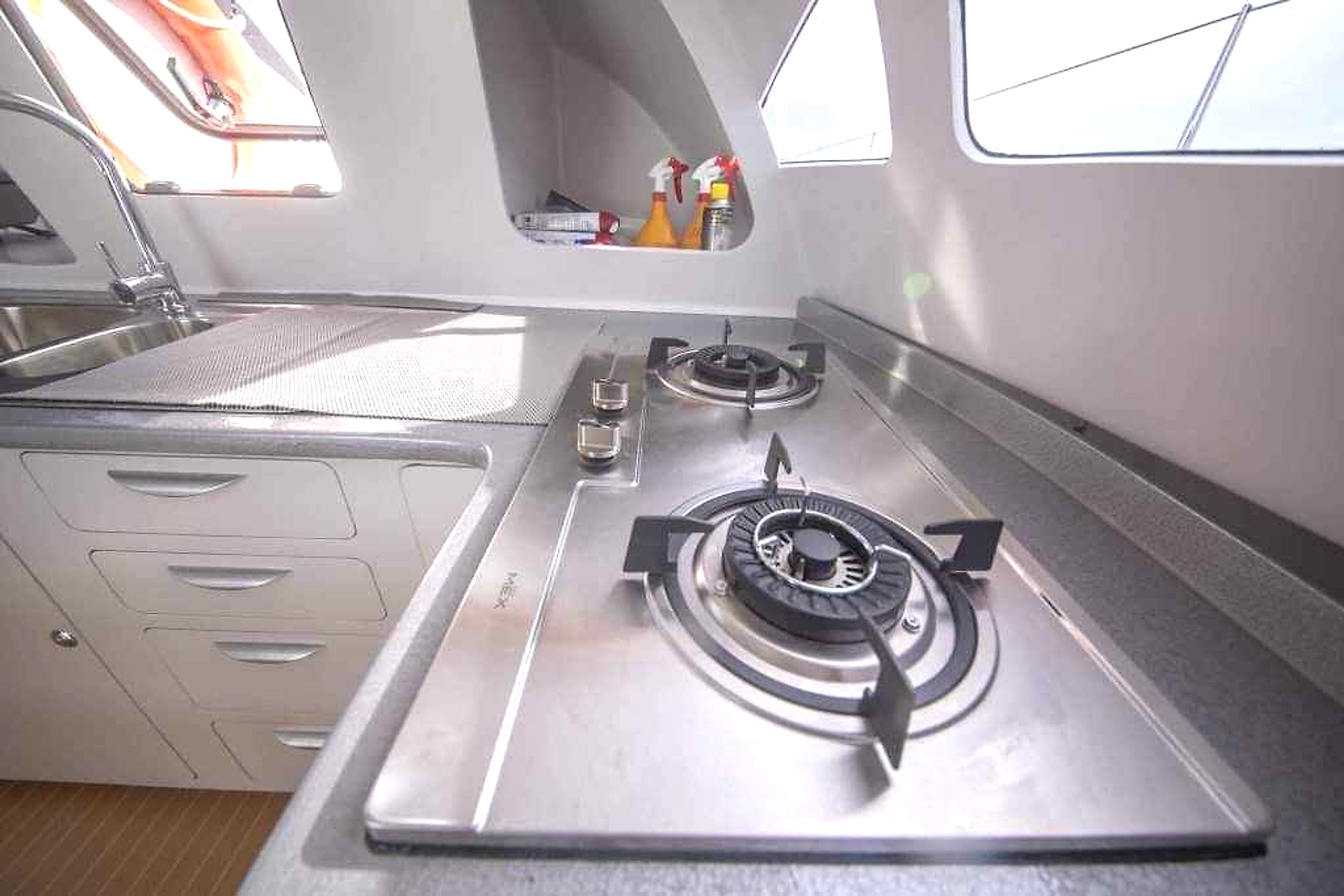 2019 Asia Catamaran Stealth 47 Powercat for sale (photo 13)