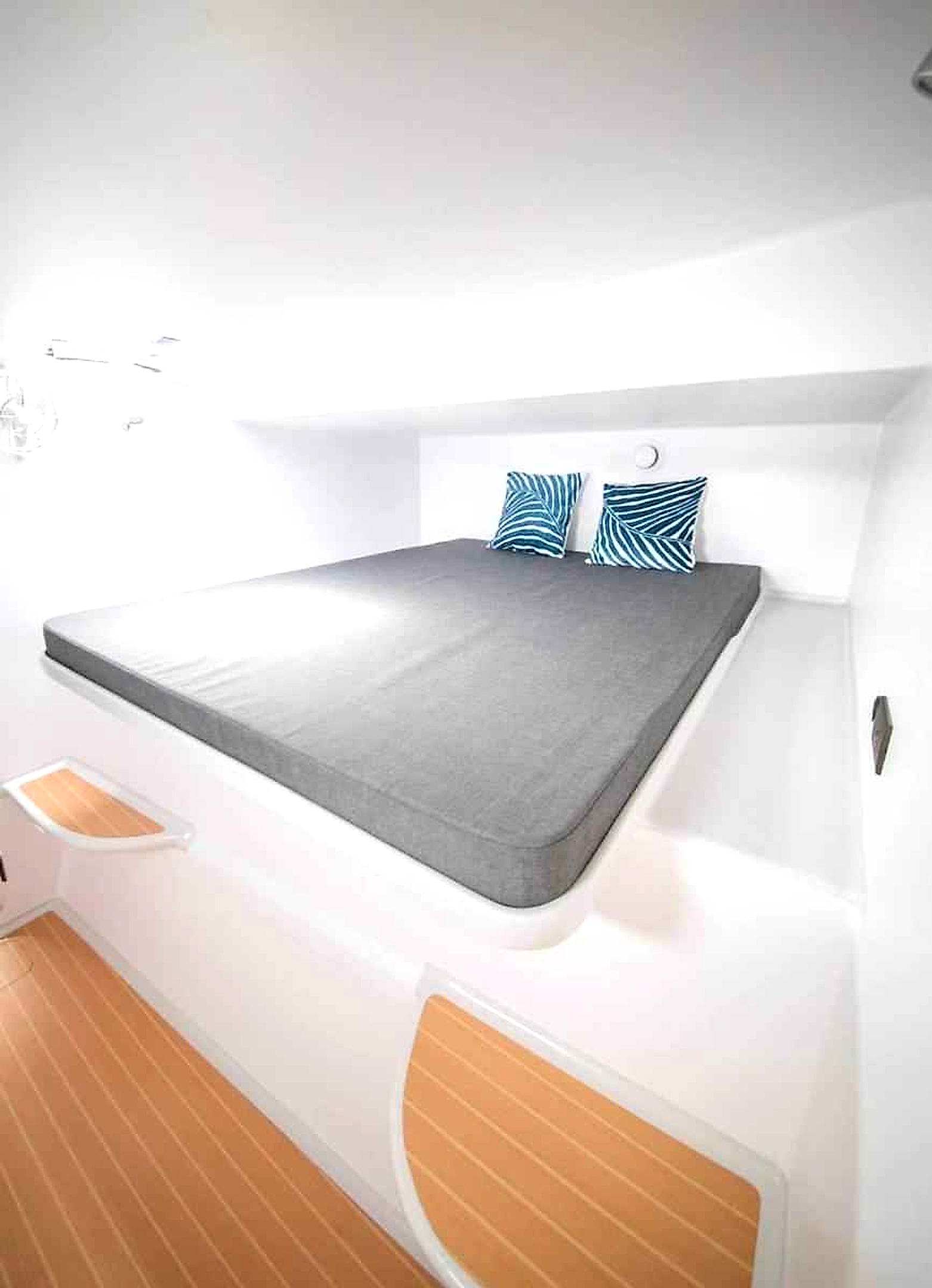 2019 Asia Catamaran Stealth 47 Powercat for sale (photo 21)