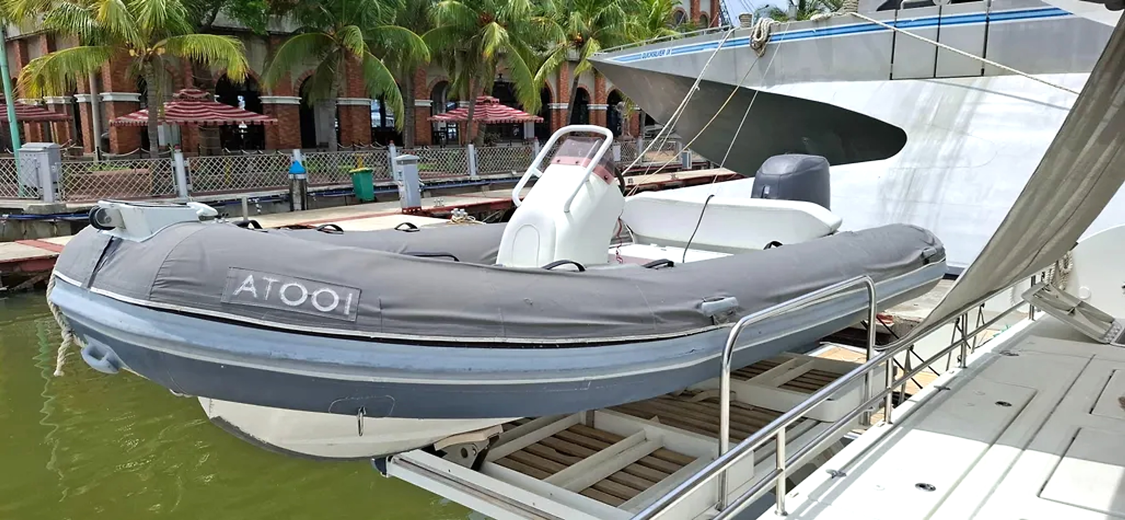 2017 Lagoon 630 My in vendita (photo 8)