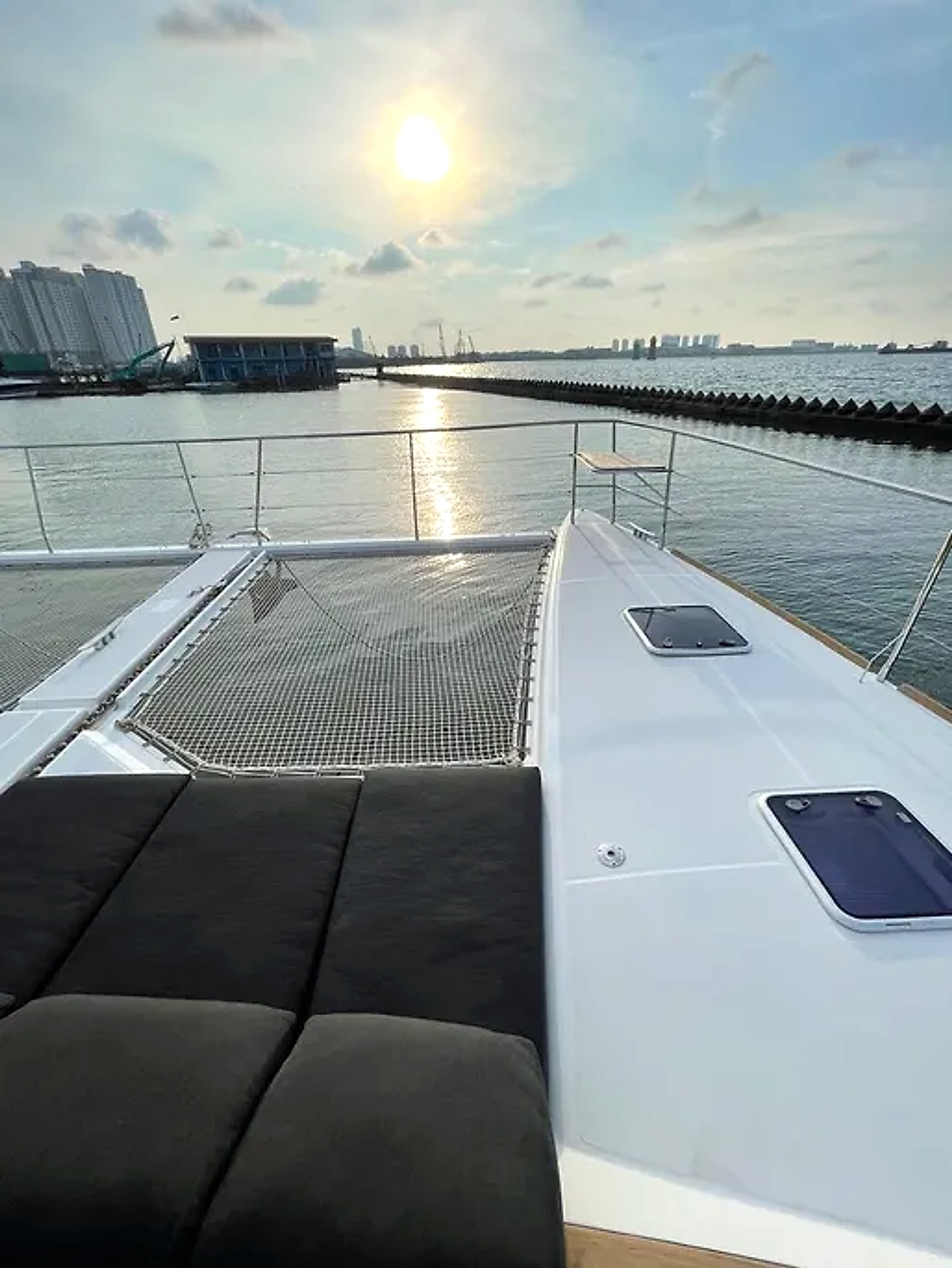 2017 Lagoon 630 My in vendita (photo 11)
