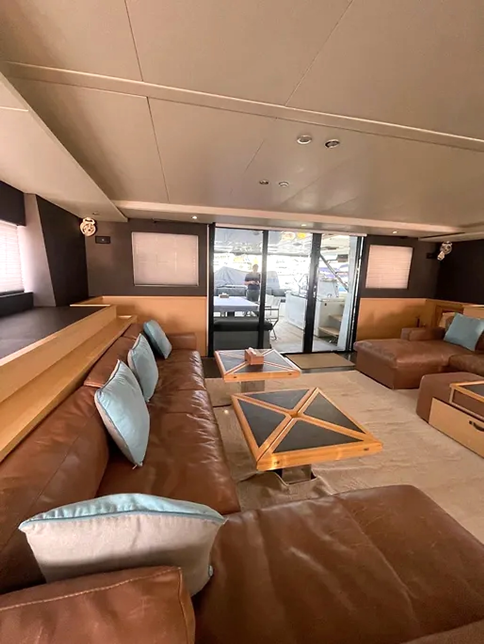2017 Lagoon 630 My in vendita (photo 34)