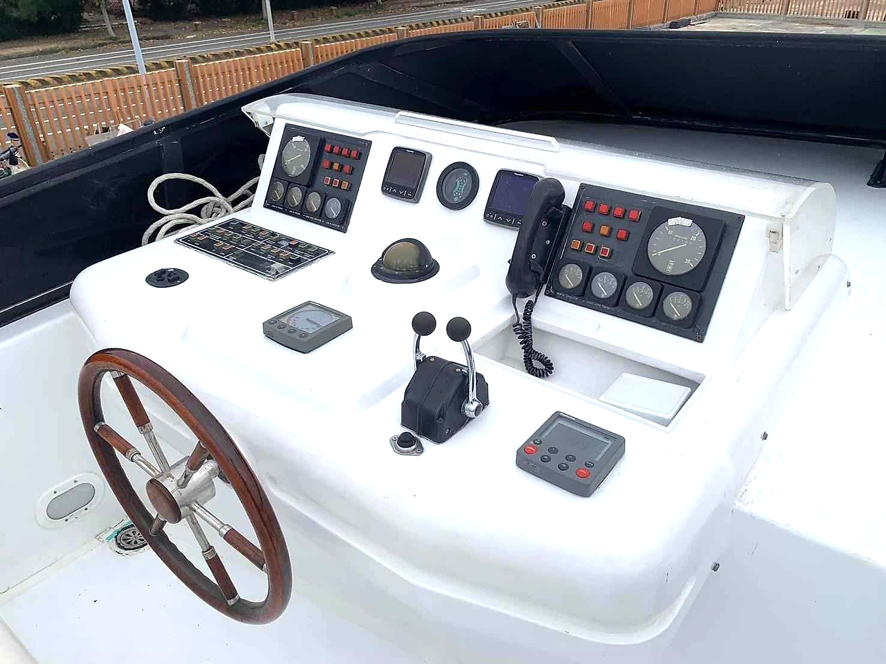 1996 Azimut Jumbo 100 en venta (photo 4)