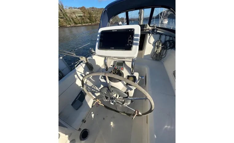 2000 Southerly 110 for sale (photo 10)