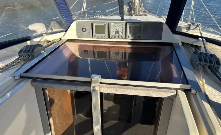 2000 Southerly 110 for sale (photo 11)