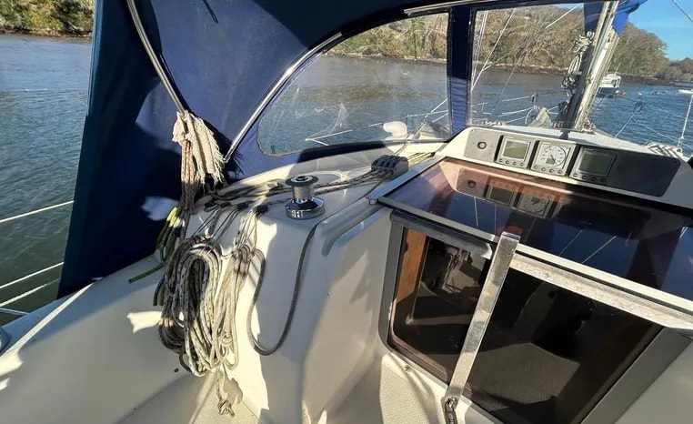 2000 Southerly 110 for sale (photo 13)