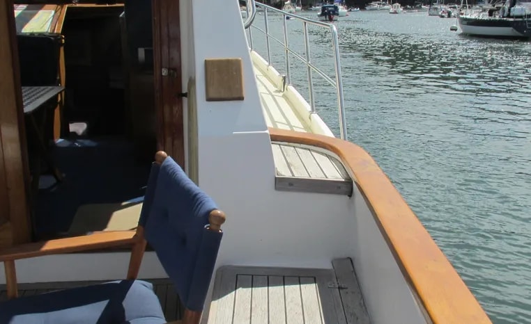 1994 Aquastar Ocean Ranger 38 Aft Cockpit for sale (photo 10)