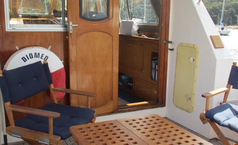 1994 Aquastar Ocean Ranger 38 Aft Cockpit for sale (photo 11)