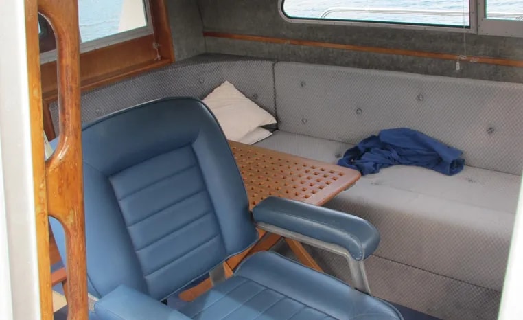 1994 Aquastar Ocean Ranger 38 Aft Cockpit for sale (photo 27)