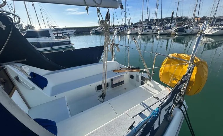 2005 British Hunter Channel 245 te koop (photo 7)