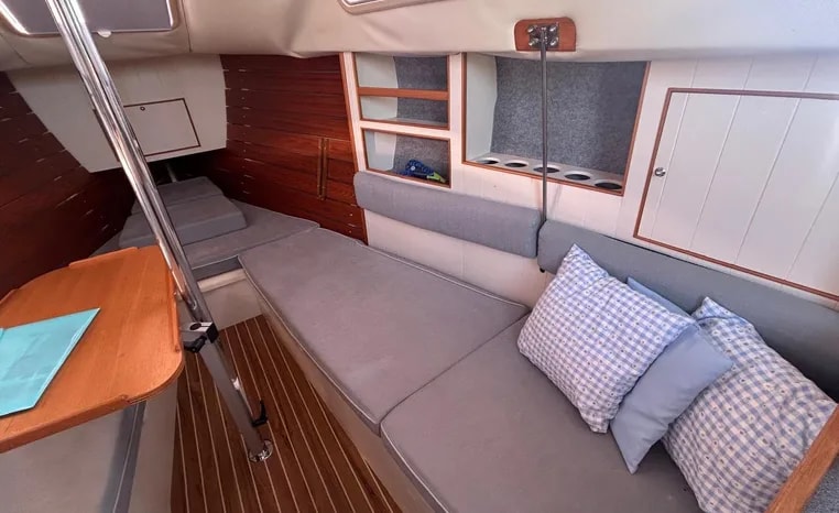 2005 British Hunter Channel 245 te koop (photo 15)