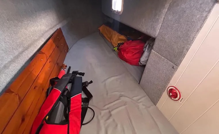 2005 British Hunter Channel 245 te koop (photo 16)
