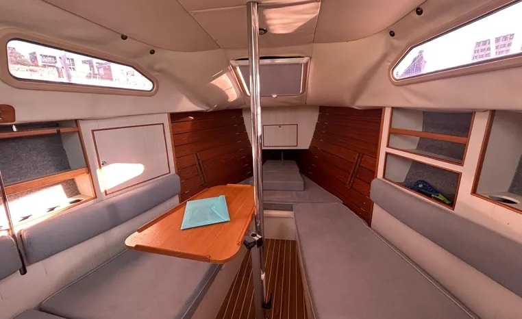 2005 British Hunter Channel 245 te koop (photo 21)