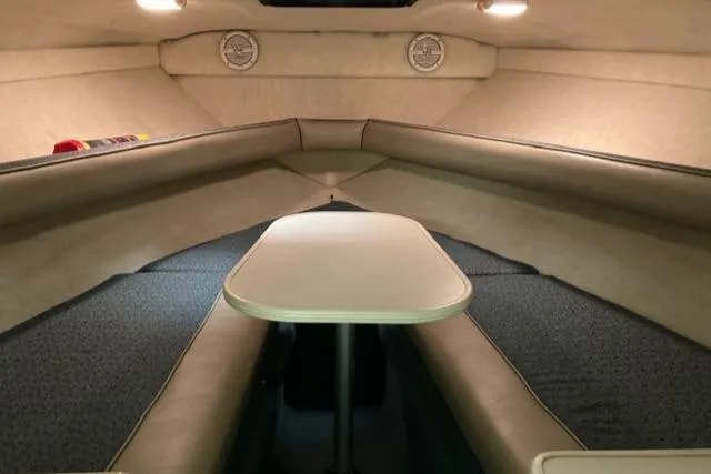 2000 Bayliner 2352 Capri DX/LX zu verkaufen (photo 6)