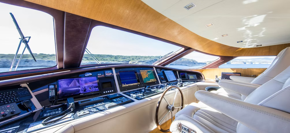 2008 Maiora 39 DP for charter (photo 2)