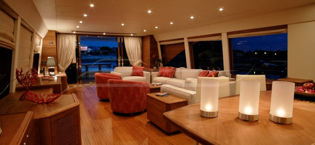 2007 Couach 111' te huur (photo 2)