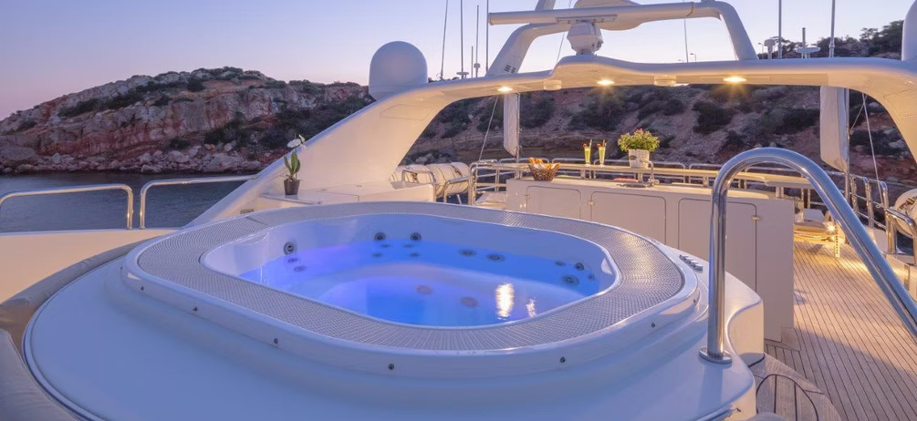 2007 Benetti 120 Classic zu chartern (photo 2)