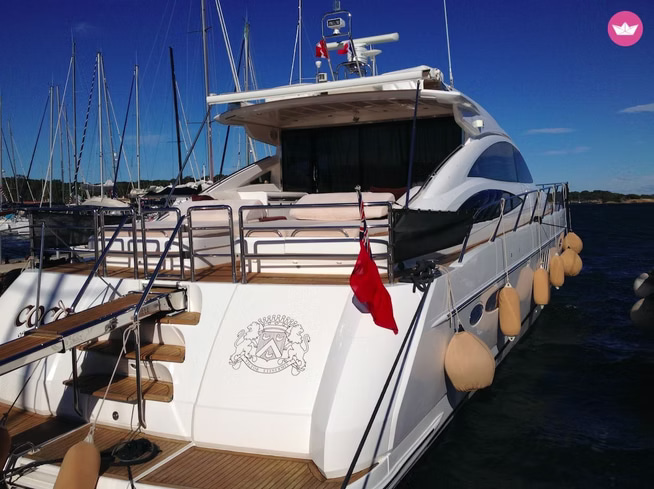 2008 Princess V70 para fretamento (photo 2)