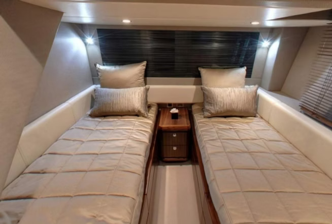 2023 Pearl 60 te huur (photo 2)
