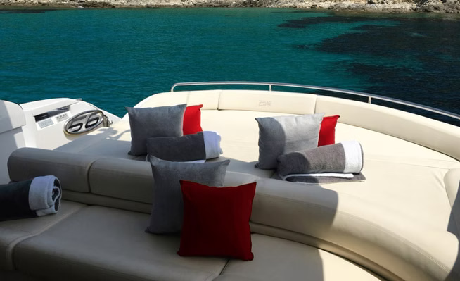 2005 Pershing 56 en alquiler (photo 13)