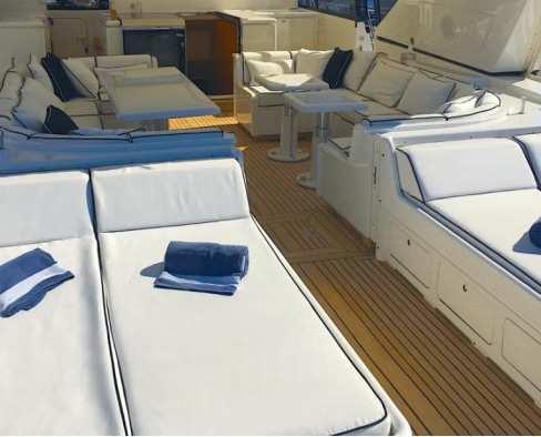 2000 Mangusta 80 for charter (photo 3)