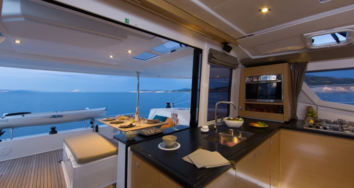 2019 Fountaine Pajot Helia 44 en alquiler (photo 9)