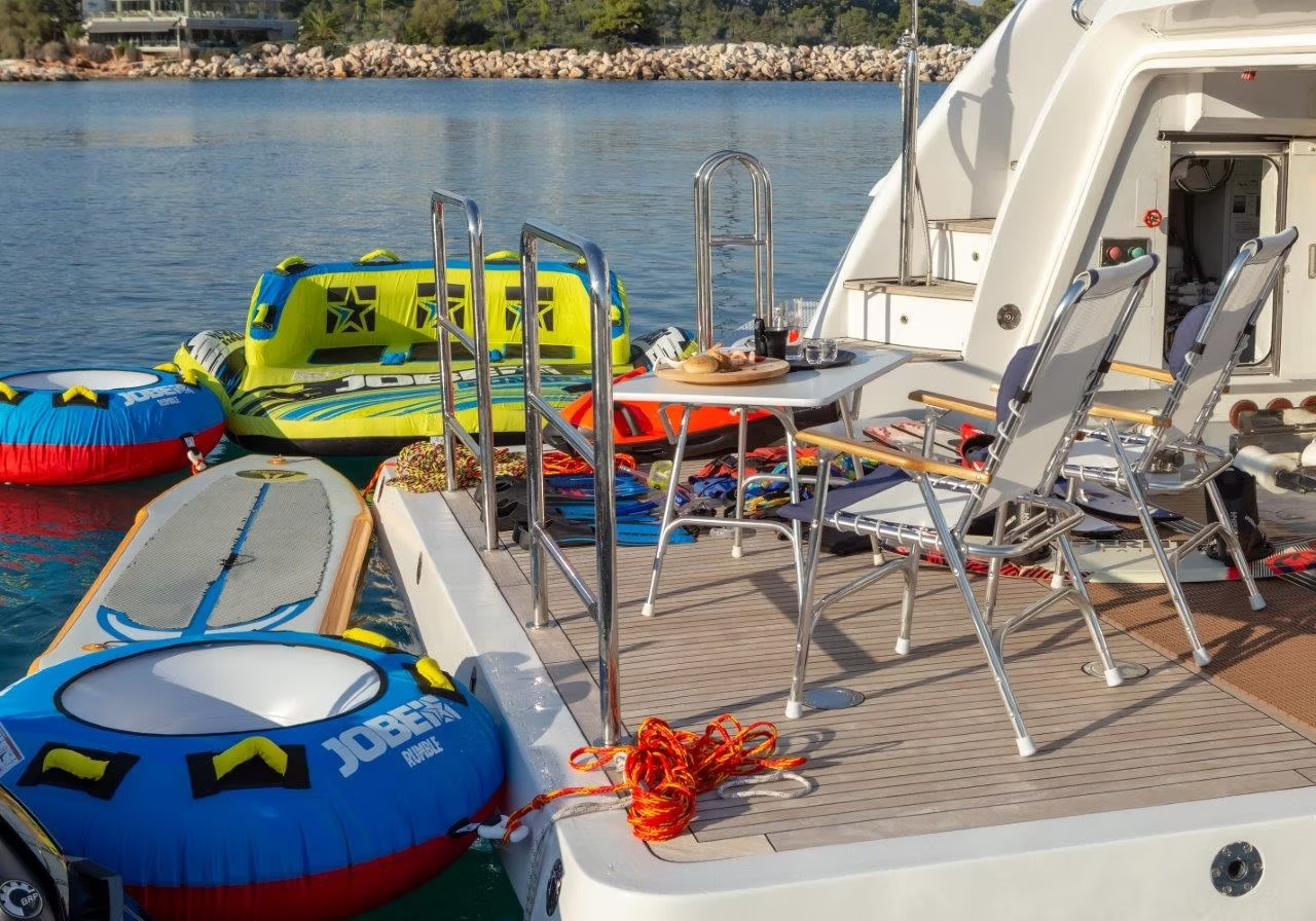 2007 Benetti 120 Classic zu chartern (photo 18)