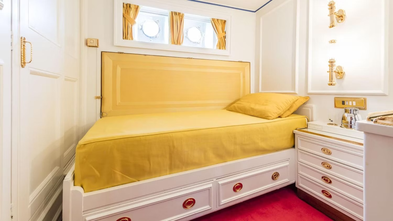 2023 Croce Del Sud Model X for charter (photo 6)