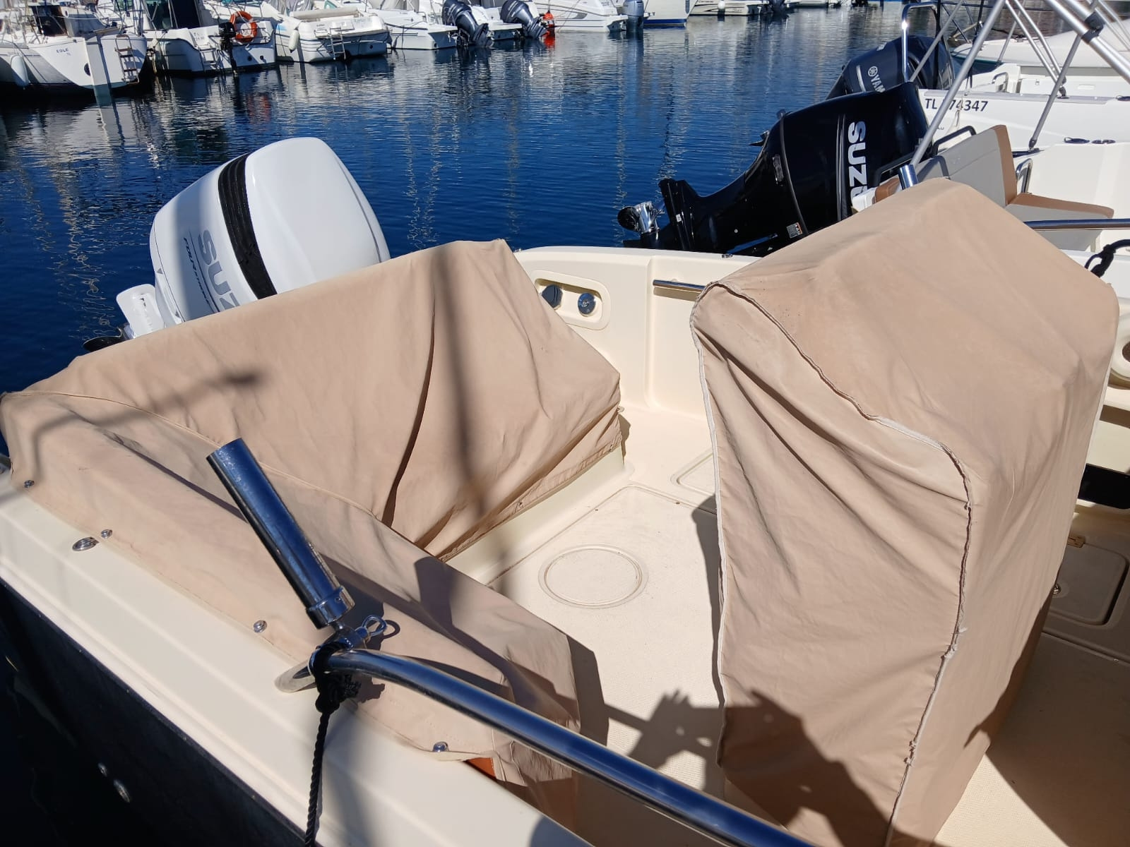 2021 Invictus 240 in vendita (photo 4)
