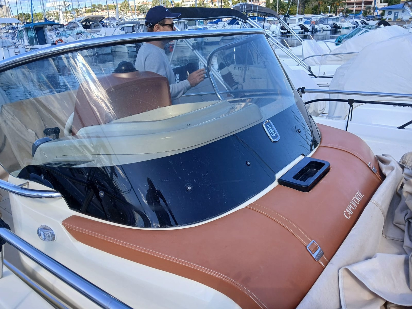 2021 Invictus 240 in vendita (photo 5)