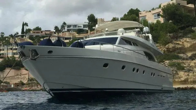 2009 Princess Cristobal a noleggio (photo 2)