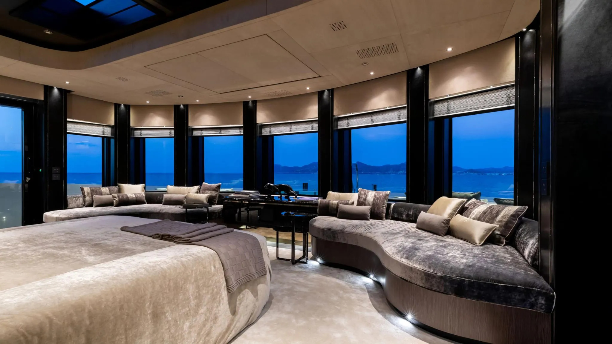 2018 Tankoa Yachts Solo te huur (photo 11)