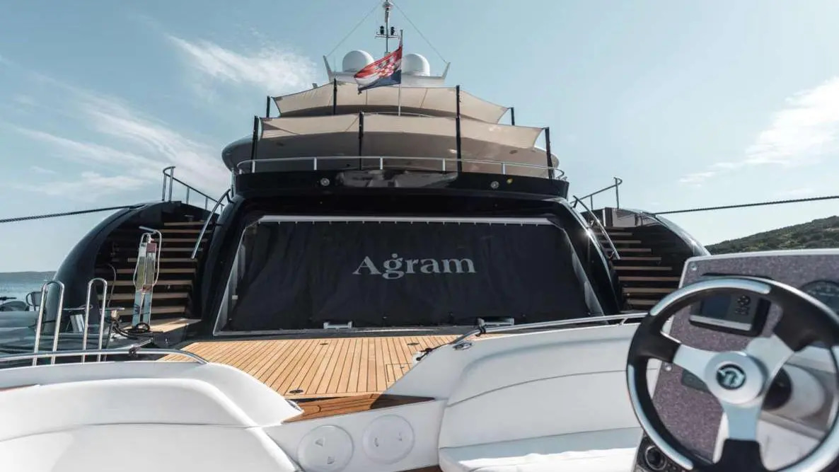2008 Heesen Yachts Agram for charter (photo 9)