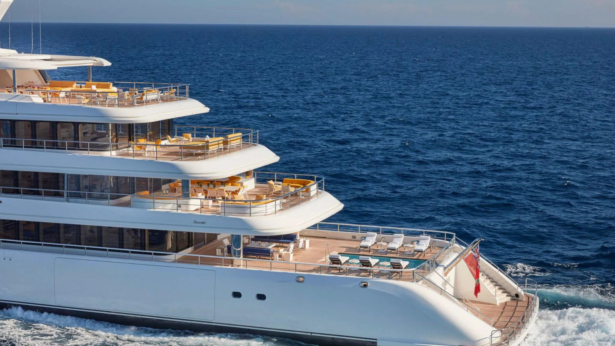 2016 Feadship Aquarius en alquiler (photo 2)