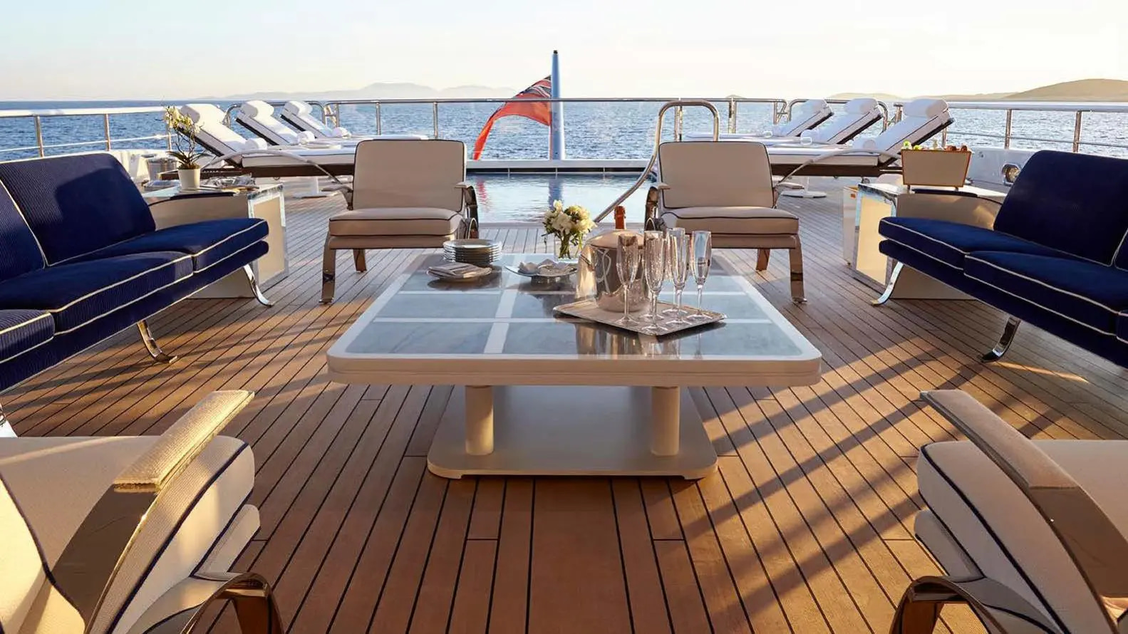2016 Feadship Aquarius en alquiler (photo 8)