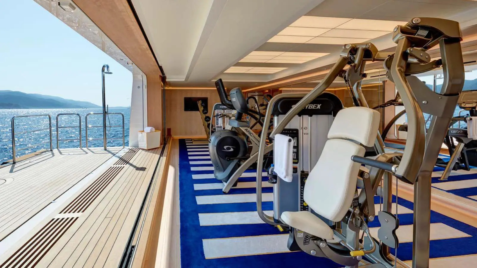 2016 Feadship Aquarius en alquiler (photo 9)
