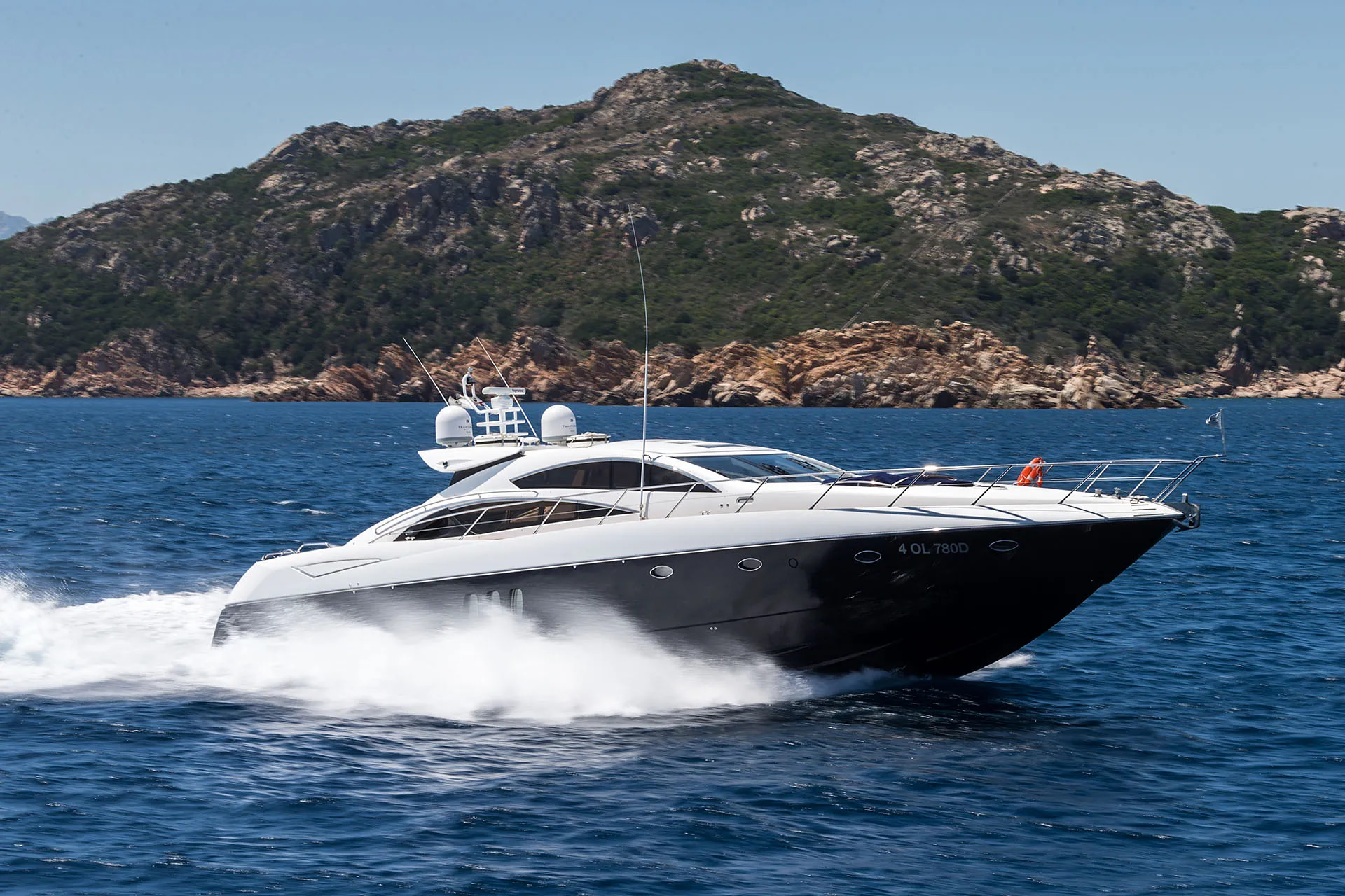 2007 Sunseeker Predator 72 na czarter (photo 2)