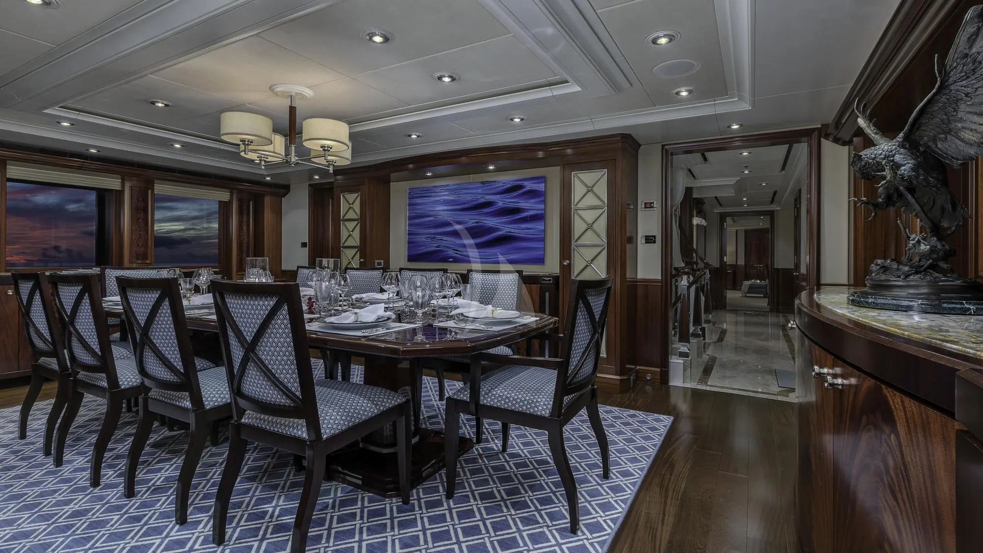 2009 Delta Marine Avalon for charter (photo 17)
