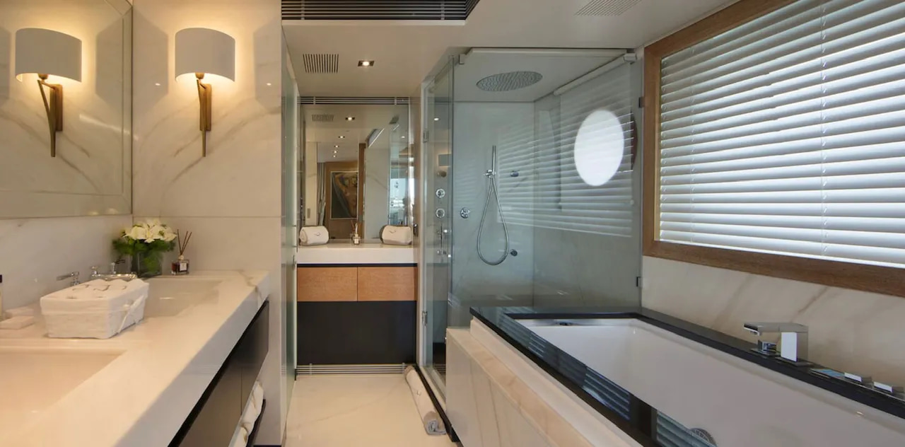 2015 Cantieri Navali Termoli Beatrix zu chartern (photo 16)