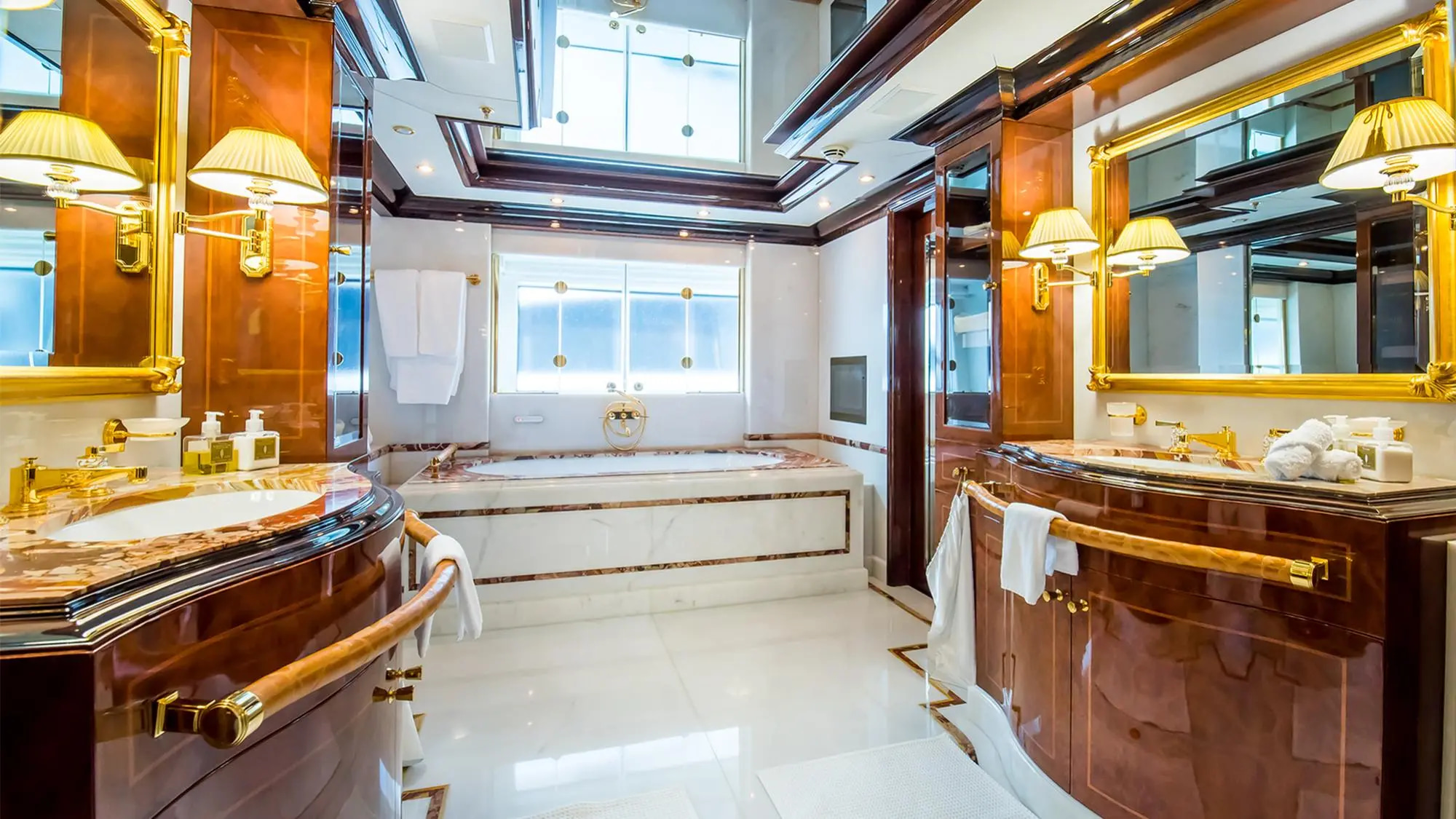 2012 Benetti Bash en alquiler (photo 10)