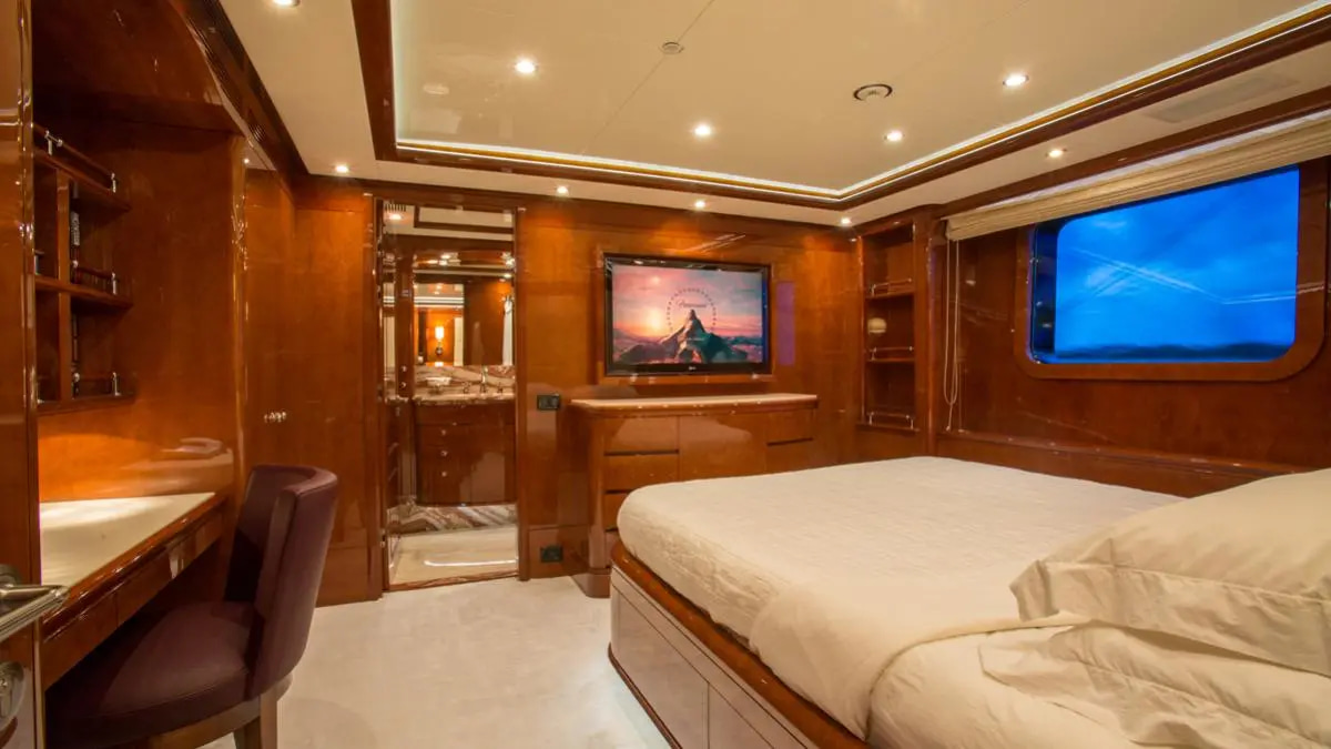 2013 Benetti Vision 145' à louer (photo 20)