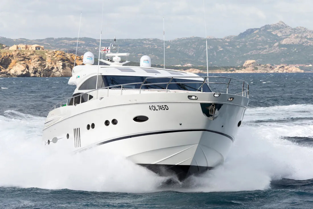 2011 Princess V78 te huur (photo 2)