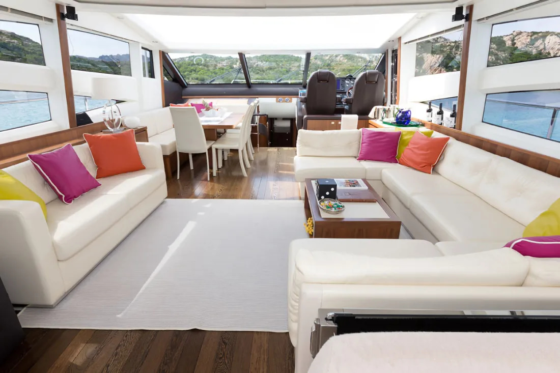 2011 Princess V78 te huur (photo 5)